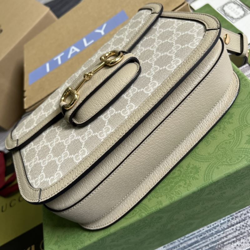Gvc*1 horsebit bags